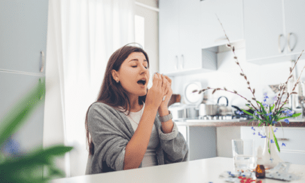 The Difference Between Allergies and COVID-19 Symptoms